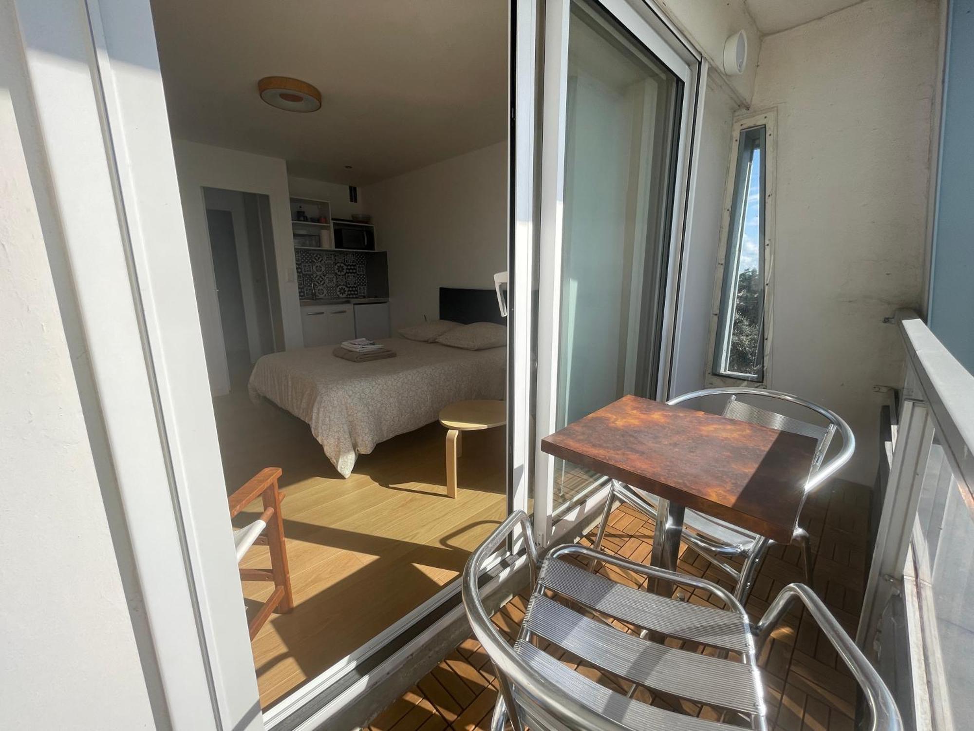 Studio - Balcon - Bord De Mer Courseulles-sur-Mer Eksteriør bilde